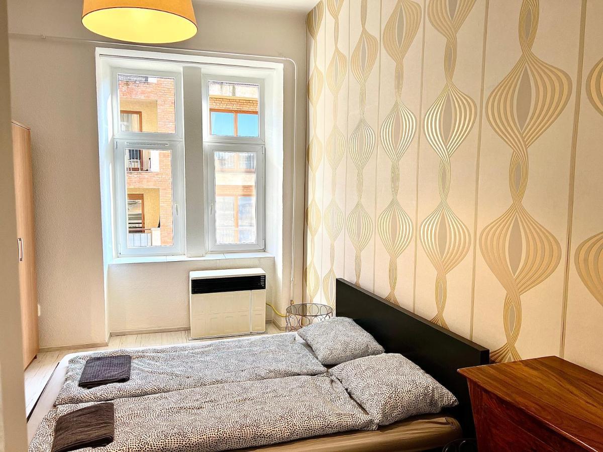 L8 Guesthouse Budapest Exterior photo